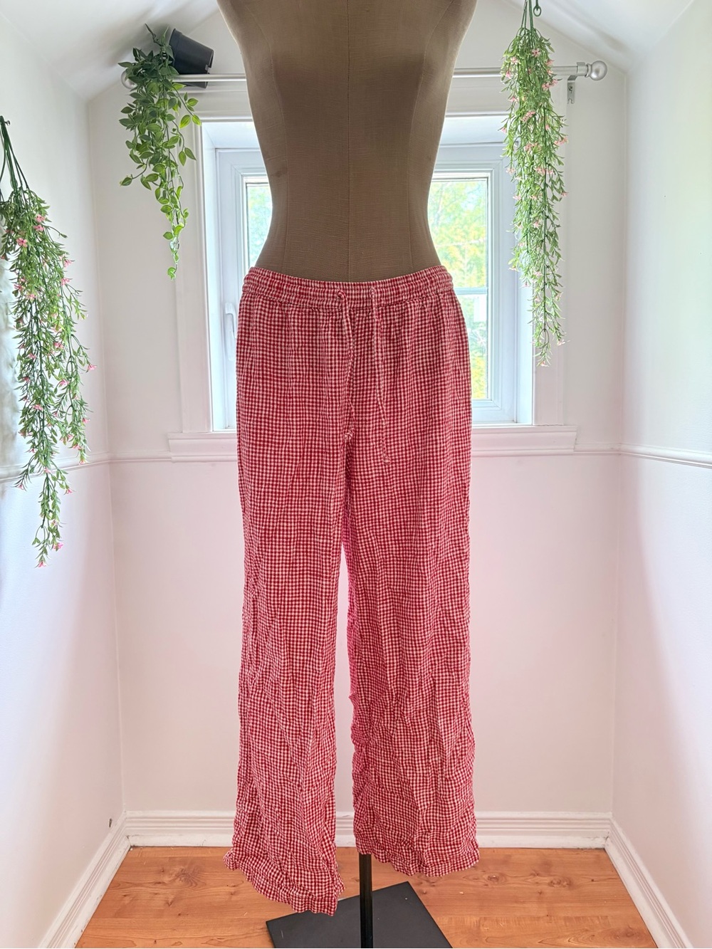TWIK Red Gingham Matching Set with Tie-Front Top and Elastic Waist - Picture 2 of 6